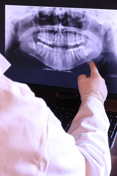 Best Broken or Cracked Tooth Emergency Dentist in Shreve, OH